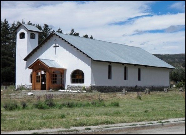 Parroquia Inmaculada Concepción, Cholila
