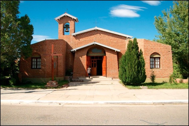 Parroquia Inmaculada Concepción, Gobernador Costa